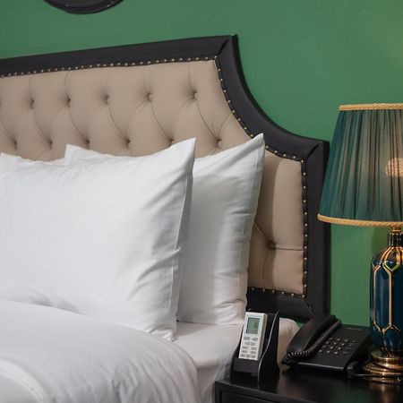 Madelise Adora Hotel & Travel Ханой Экстерьер фото