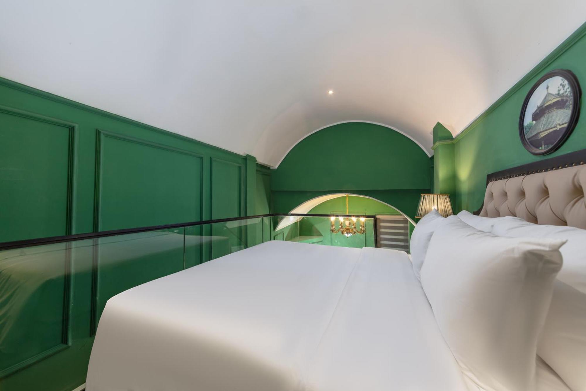 Madelise Adora Hotel & Travel Ханой Экстерьер фото