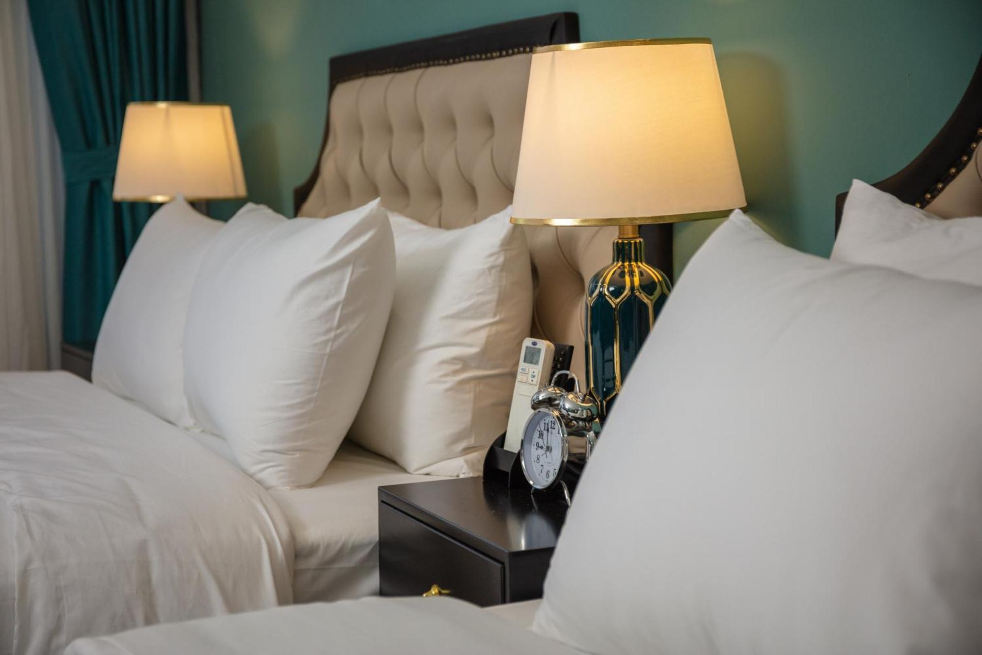 Madelise Adora Hotel & Travel Ханой Экстерьер фото